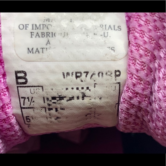 Women’s New Balance WR740BP Trainer - Picture 7 of 7